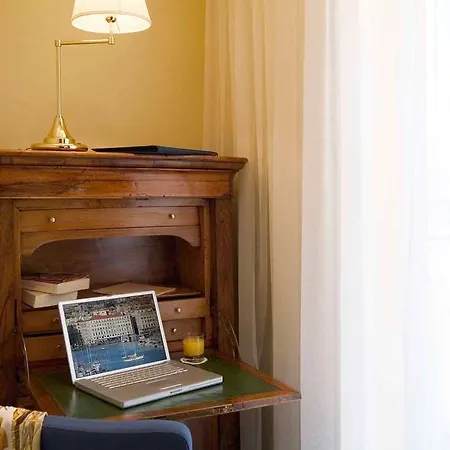 Grand Beauvau Vieux Port - Mgallery 4* Marsiglia